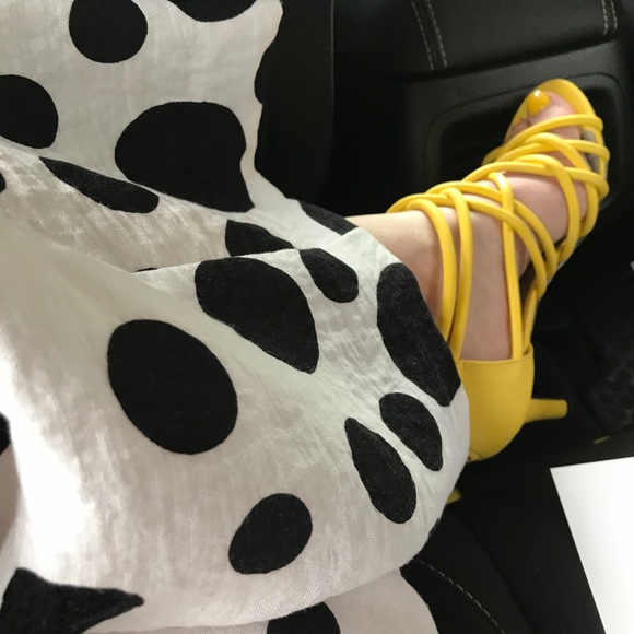 Bright Yellow Comfy, Sexy, Strappy Sandals - Picture 2 of 6